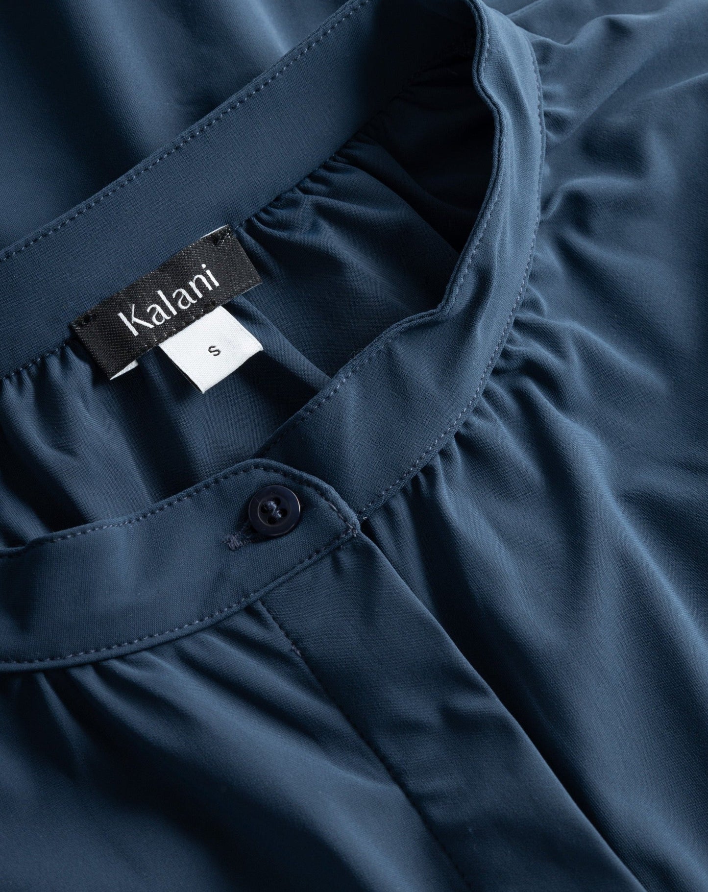 Milano UV Blouse Navy - kalanisunwear | vista 5