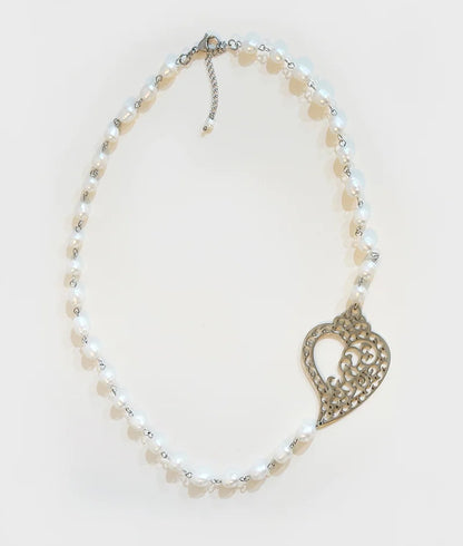 Colar White Heart Artesanal em Aço Inoxidável e Pérolas - IrinasB | Jewelry