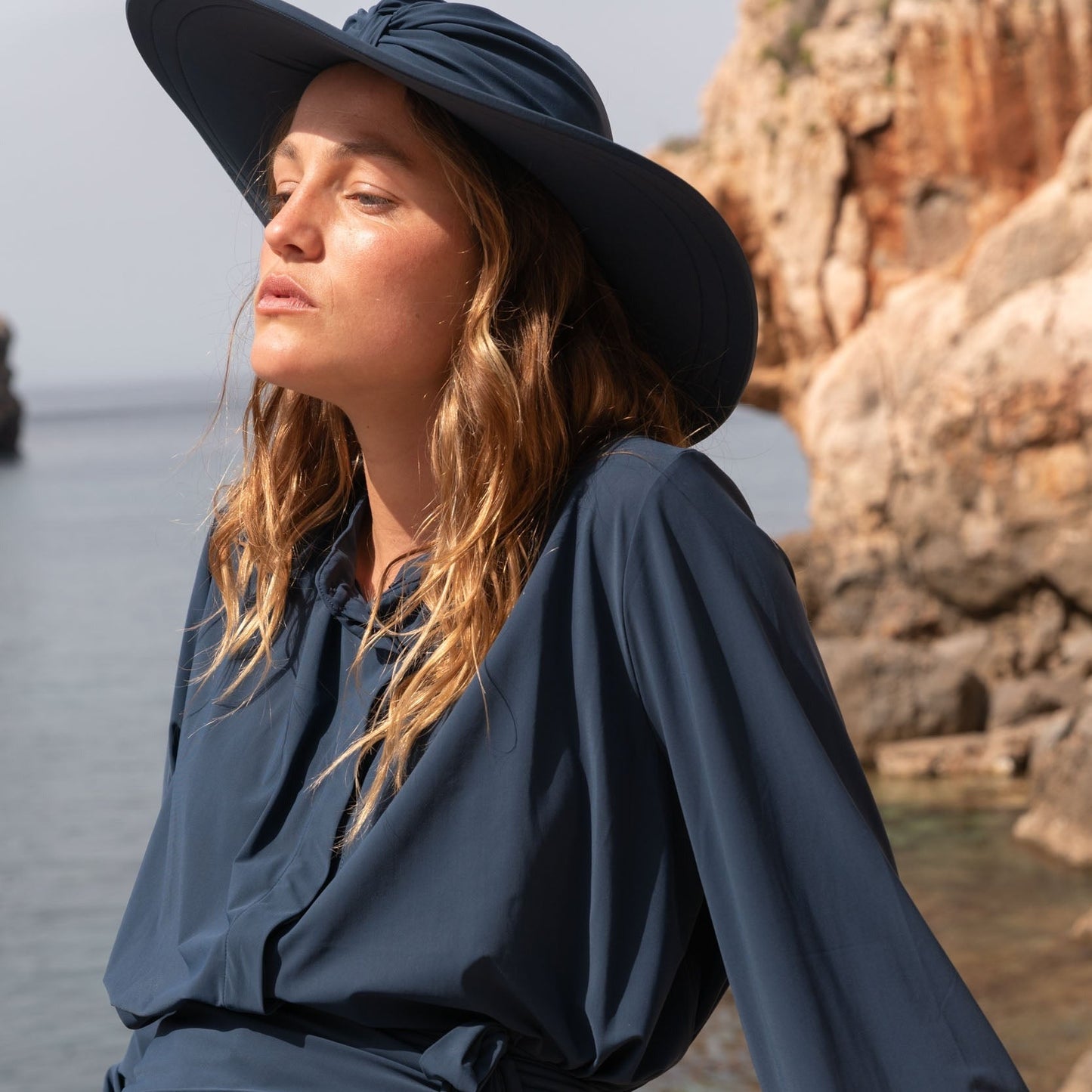 Bahamas UV Sun Hat Navy - Kalani sunwear | vista 4