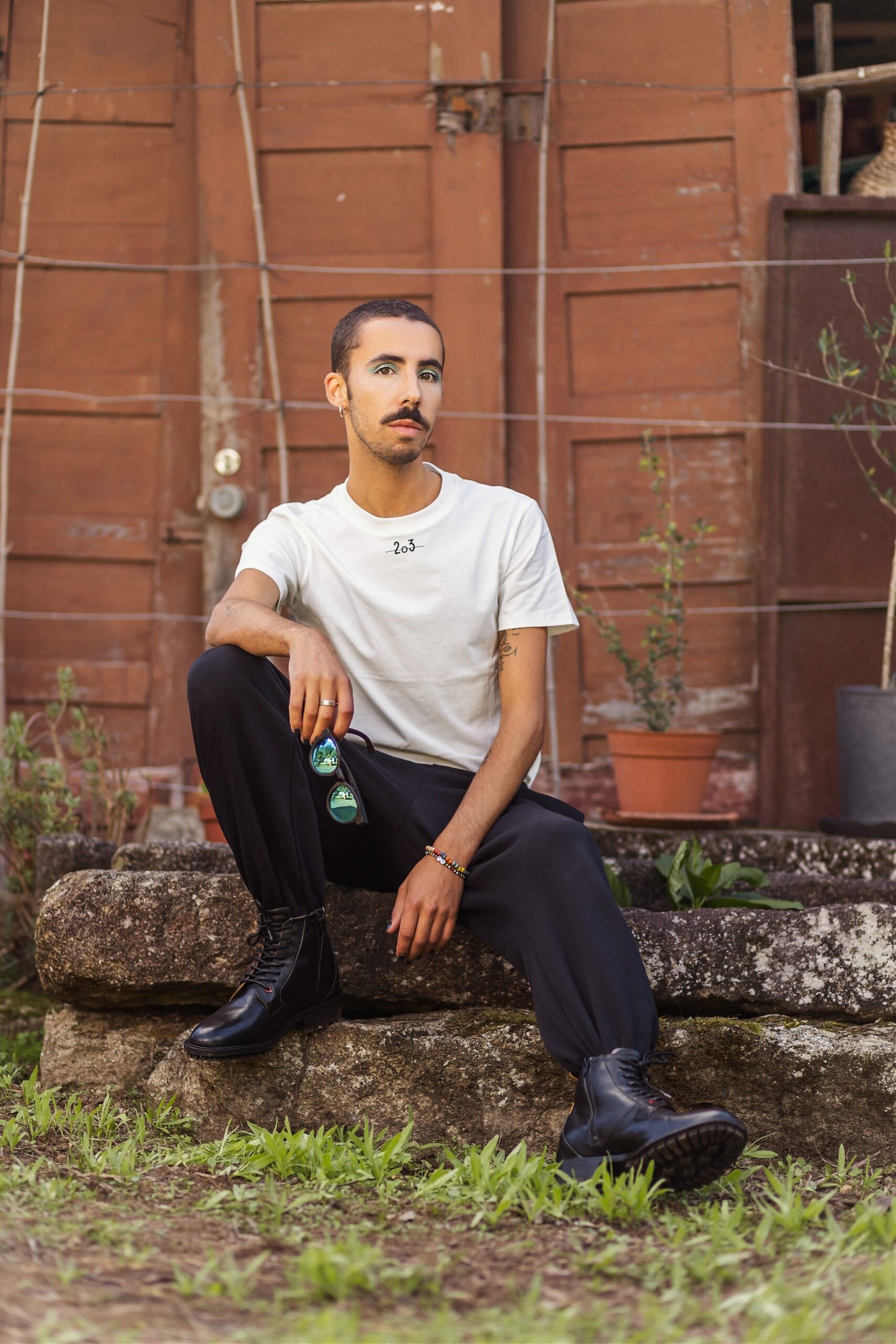 T-shirt Mónimos em Algodão Orgânico - Hali Studio | vista 5