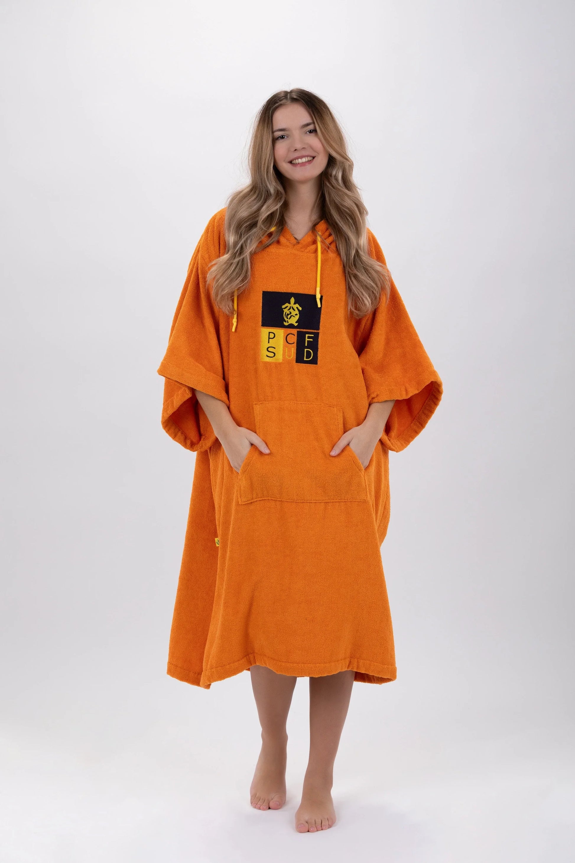 Poncho Laranja - Tamanho Único - Tencel - Com mangas Made in Portugal - Pacifique Sud | vista 6