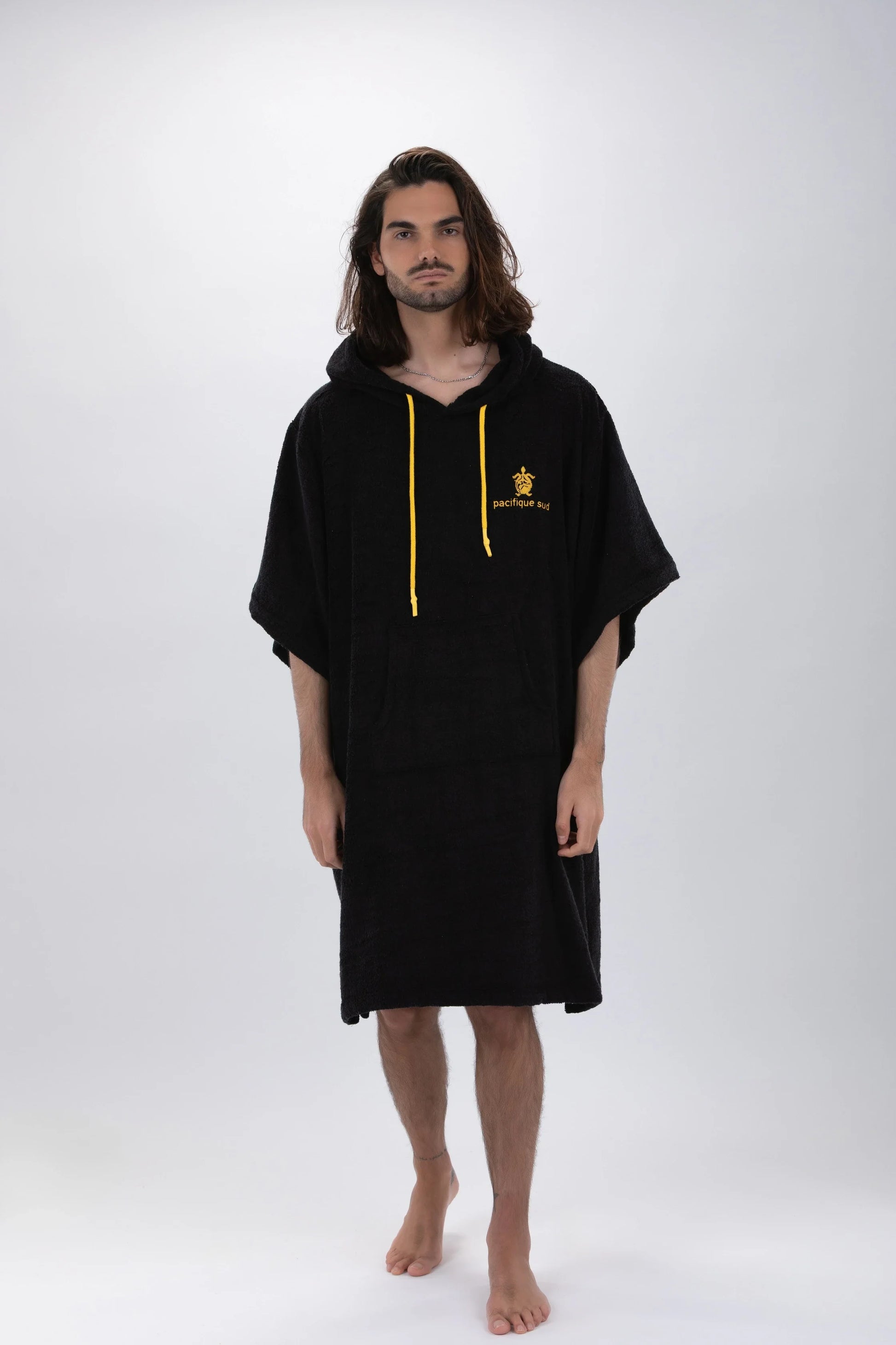 Poncho Preto - Tamanho Único - Tencel - Com mangas Made in Portugal - Pacifique Sud | Poncho Surf