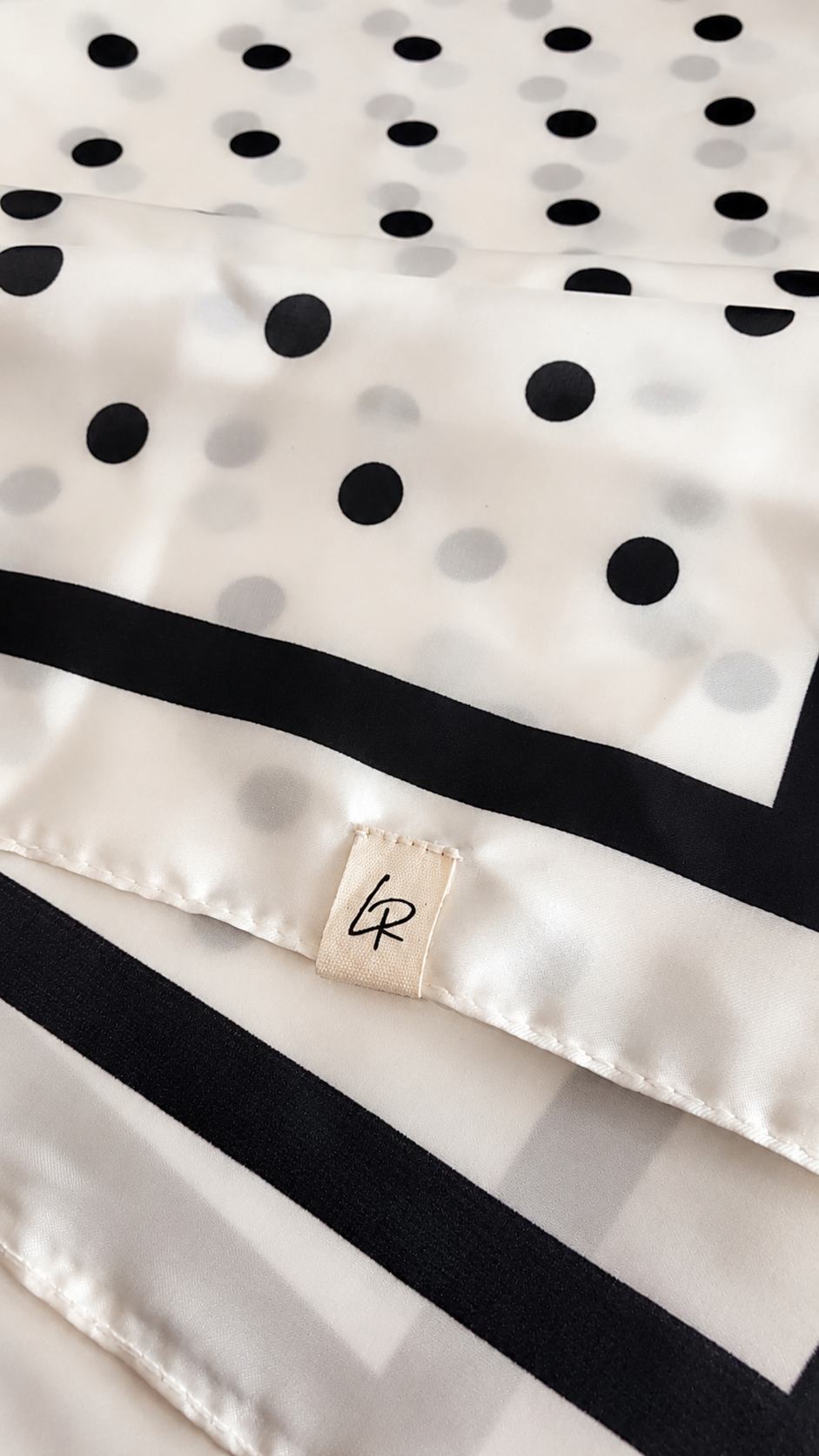 Lenço Polka dot