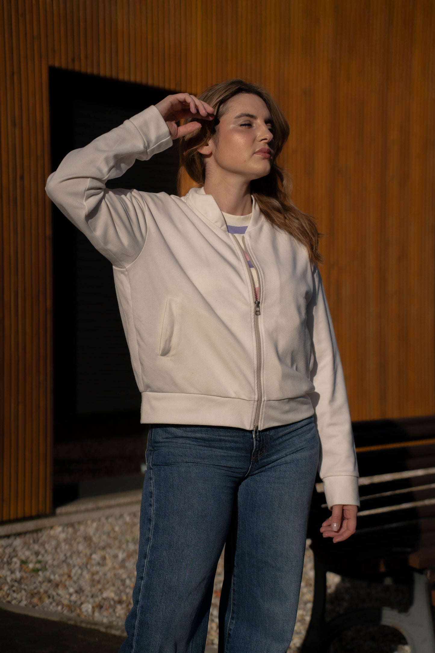 Bomber Jacket em Marfim Made in Portugal - Limon Rose | vista 13
